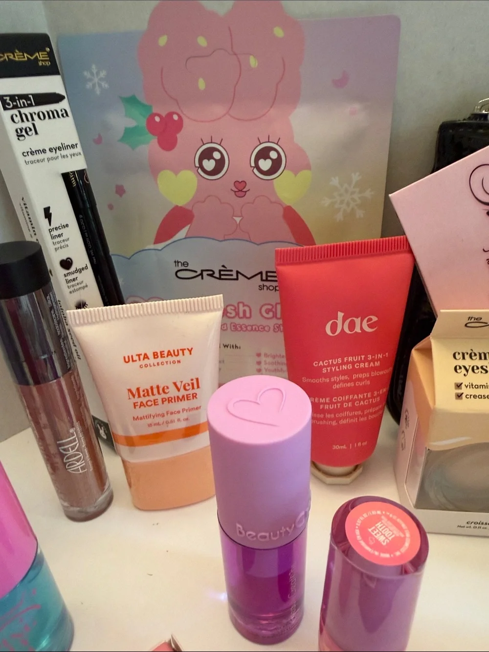 20 pieces Plus Bag Makeup and Skincare Collection